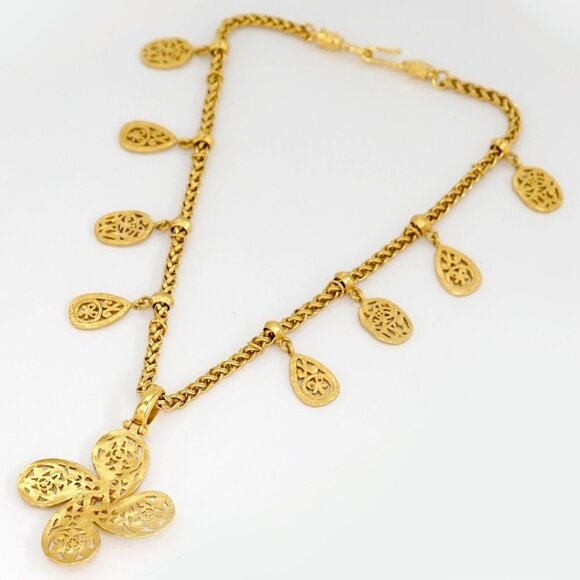 CHANEL CC Logo Flower Filigree Cross Charm Necklace 19" Gold Tone 95A Auth #8379 - Picture 2 of 6
